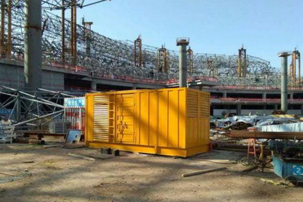 东平发电机出租如何判断空气滤清器是否需要更换？