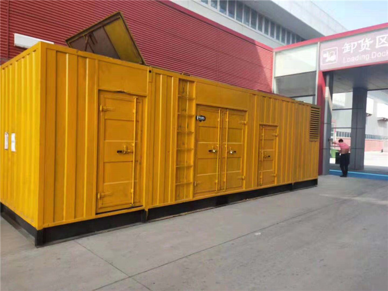东平国内外发电机组租赁合同在明确设备维护责任方面有哪些不同做法？