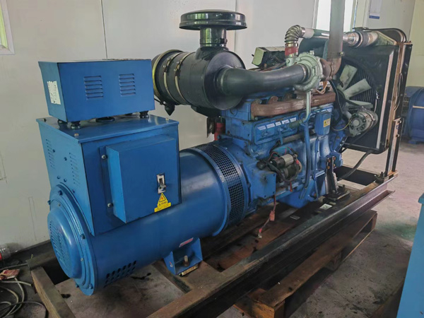 东平100kW柴油发电机组使用多级机油有哪些优缺点？