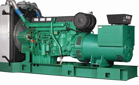 东平发电机除垢后需要用清水冲洗水冷式机油散热器几次？